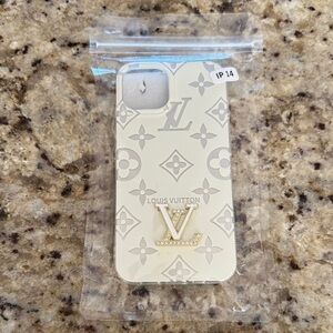 Louis Vuitton Ivory Monogram Phone Case